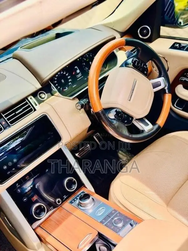 Range-Rover Vogue LWB BIOGRAPHY 2019 SUV (Used)
