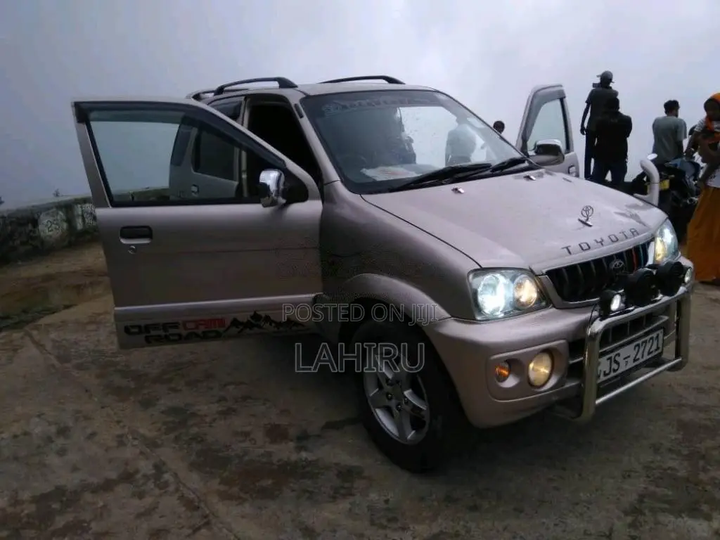 Toyota CAMI J102 2001 SUV (Used)