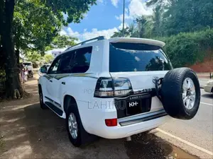 Toyota Land Cruiser V8 2008 SUV (Used)