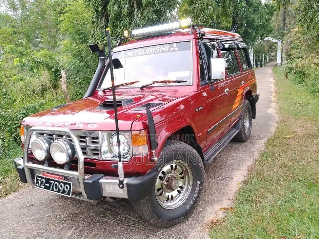 Mitsubishi Pajero 1989 SUV (Used)