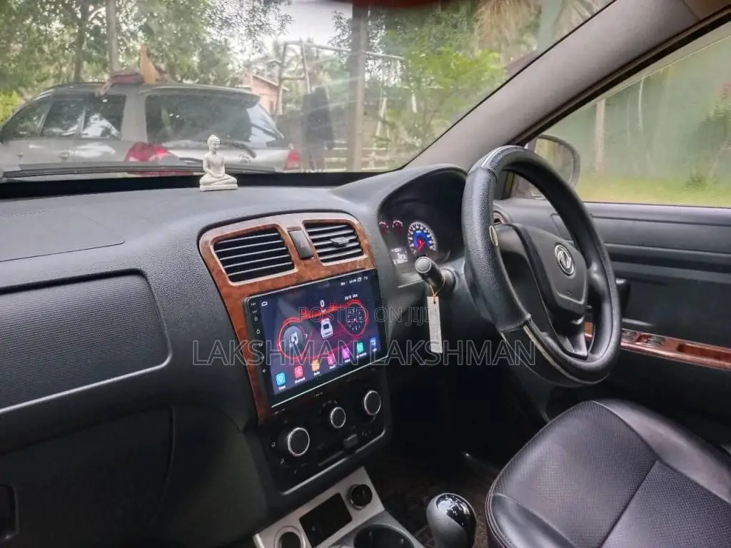 DFSK GLORY 330 2017 SUV (Used)