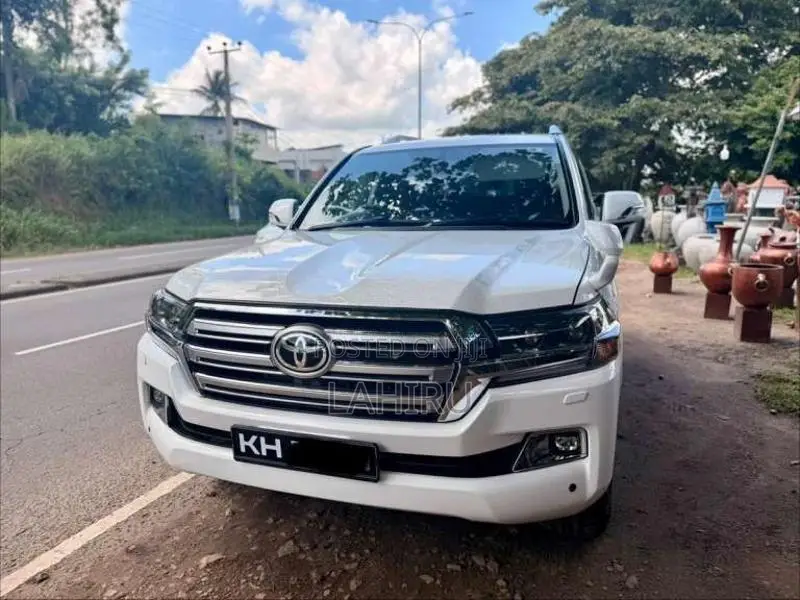 Toyota Land Cruiser V8 2008 SUV (Used)