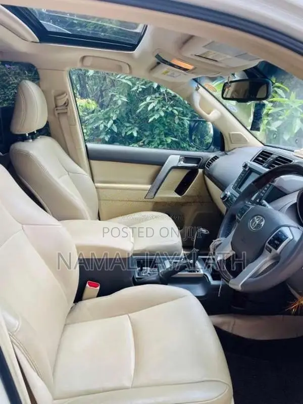 Toyota Prado 2015 SUV (Used)
