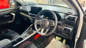 Toyota Raize Z Grade 2025 SUV (Used)