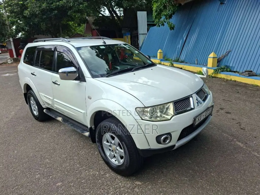 Mitsubishi Montero Sport 2012 SUV (Used)