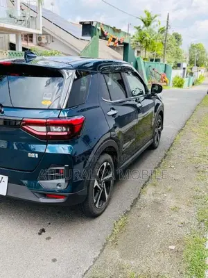 Toyota Raize 2023 SUV (Used)