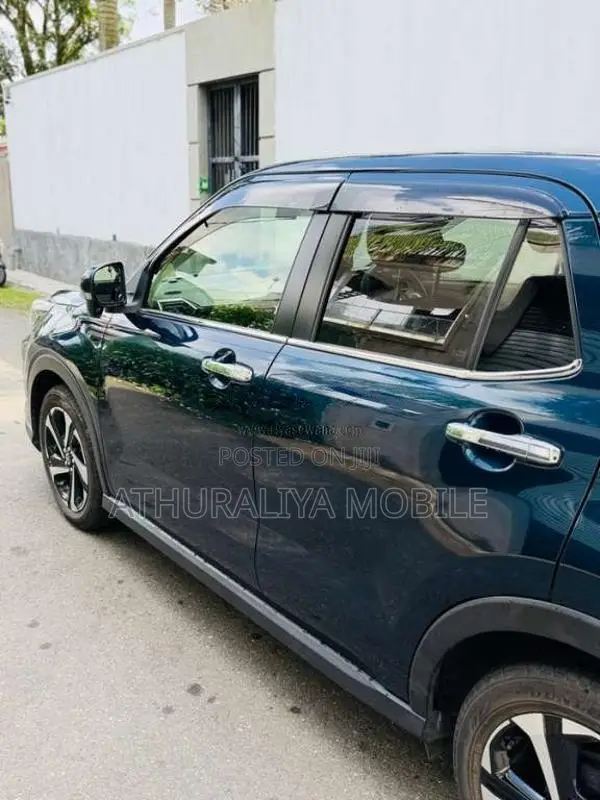 Toyota Raize 2023 SUV (Used)