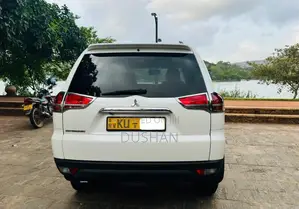 Mitsubishi Montero Sport 2011 SUV (Used)