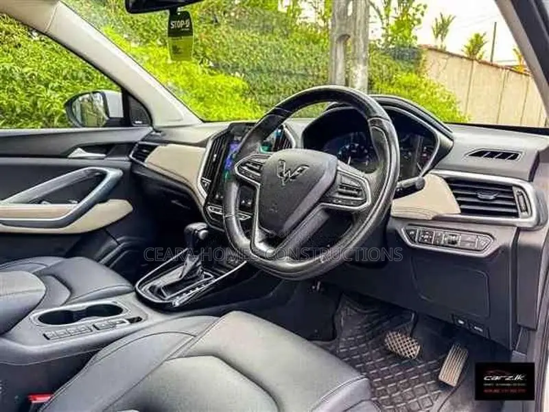 Wuling Almaz 2023 SUV (Used)