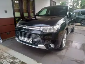 Mitsubishi Outlander 2015 SUV (Used)