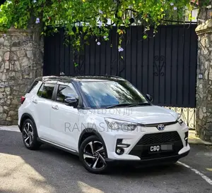Toyota Raize 2024 SUV (Used)