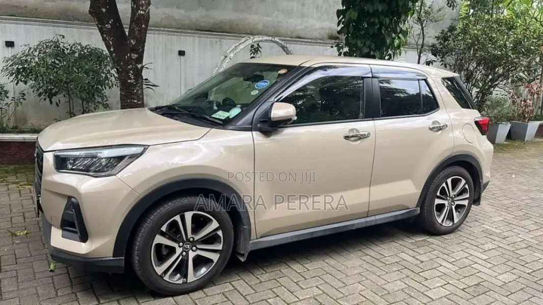 Daihatsu Rocky 2024 SUV (Used)