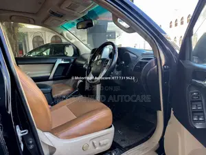 Toyota Land Cruiser 2010 SUV (Used)