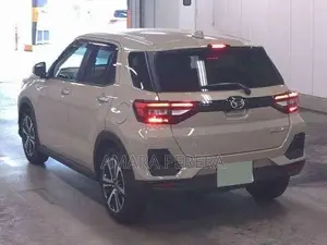 Daihatsu Rocky 2024 SUV (Used)