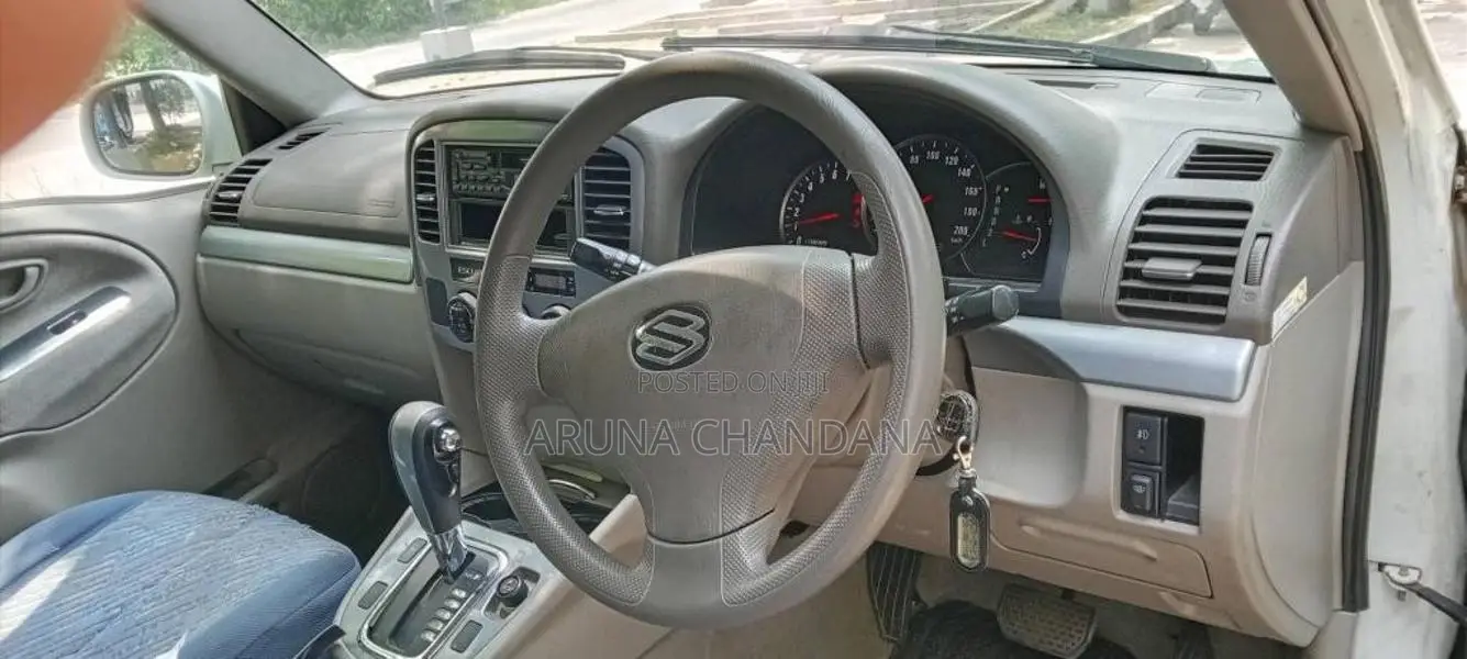 Suzuki Escudo 1999 SUV (Used)