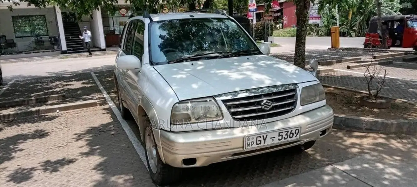 Suzuki Escudo 1999 SUV (Used)