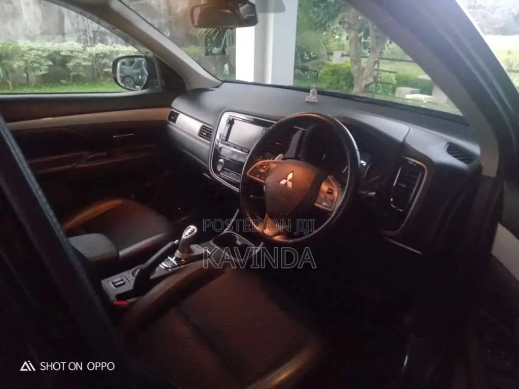 Mitsubishi Outlander 2015 SUV (Used)