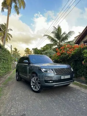 Land-Rover Range Rover Vogue P400E 2019 SUV (Used)