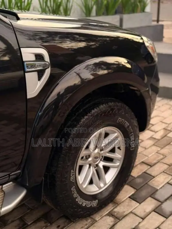 Ford Everest 2011 SUV (Used)