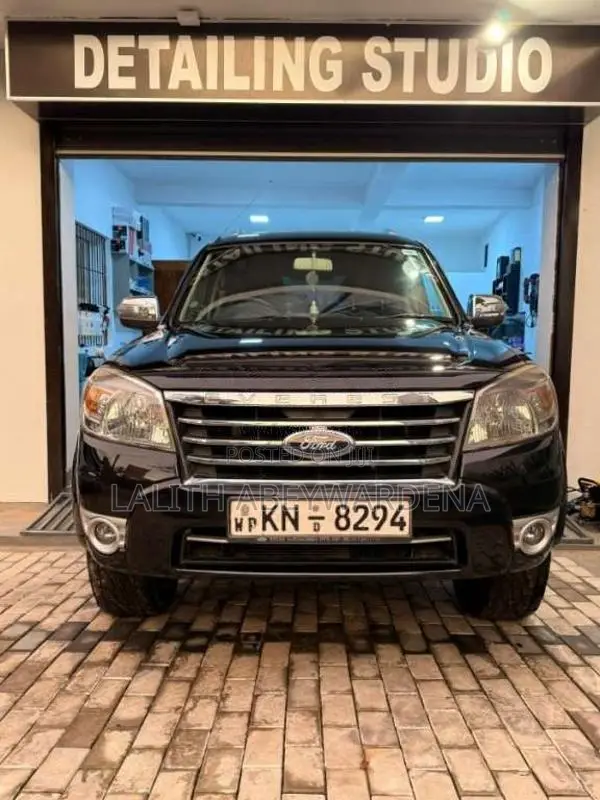 Ford Everest 2011 SUV (Used)