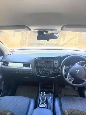 Mitsubishi Outlander 2015 SUV (Used)