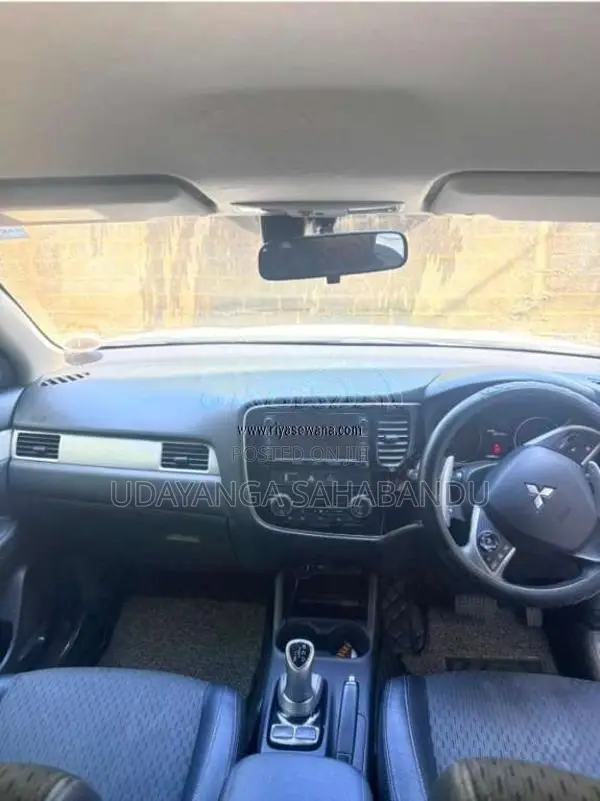 Mitsubishi Outlander 2015 SUV (Used)