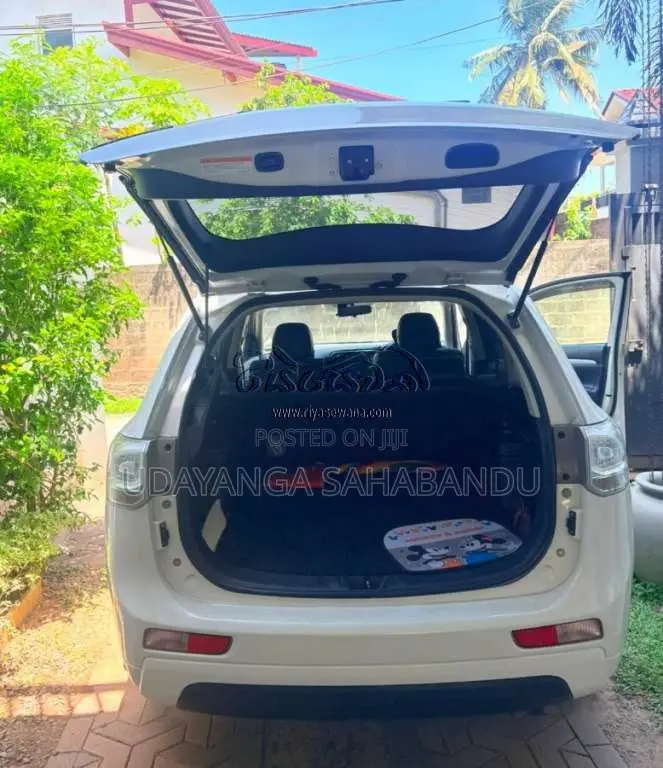 Mitsubishi Outlander 2015 SUV (Used)