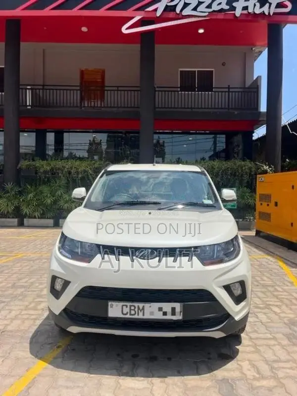 Mahindra KUV 100 2023 SUV (Used)