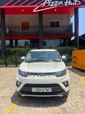 Mahindra KUV 100 2023 SUV (Used)