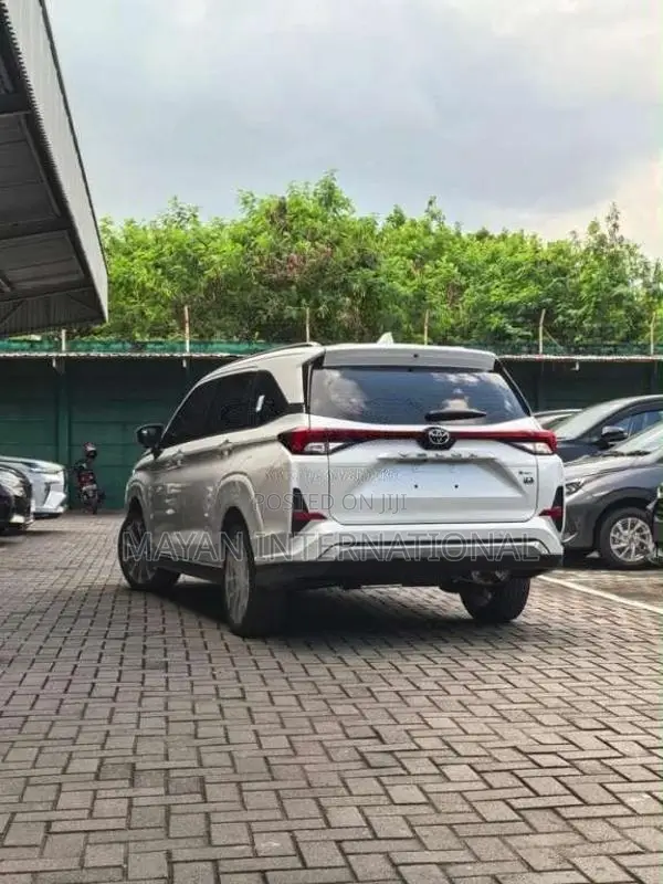 Toyota Veloz Q 2026 SUV Brand New