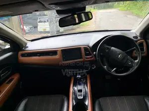 Honda Vezel Z Orange 2015 SUV (Used)