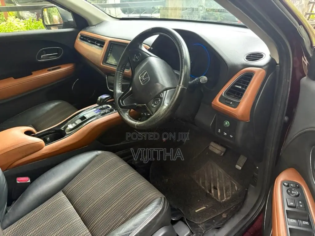 Honda Vezel Z Orange 2015 SUV (Used)