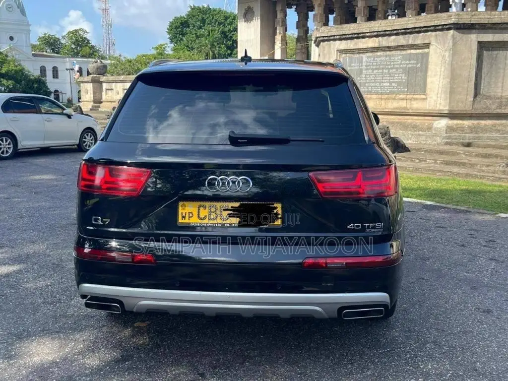 Audi Q7 2017 SUV (Used)
