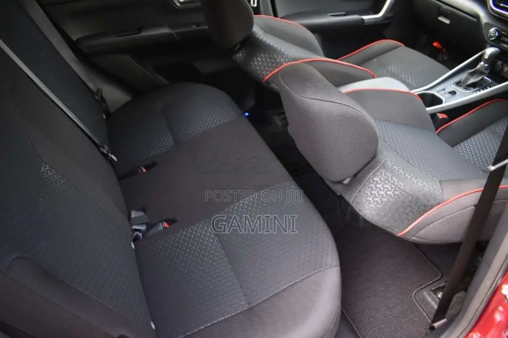 Toyota Raize Hybrid Z 2025 SUV Unregistered (Recondition)