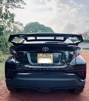 Toyota CHR 2017 SUV (Used)