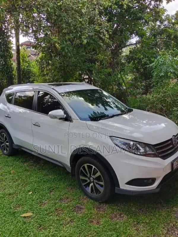 DFSK Glory 580 2019 SUV (Used)