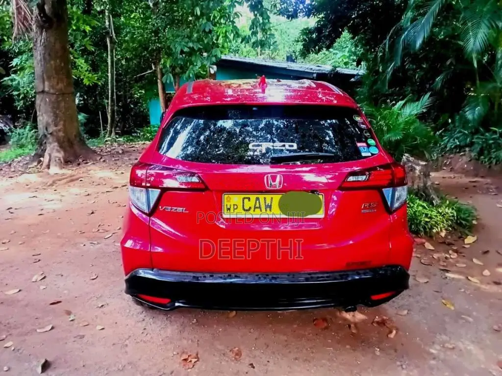 Honda Vezel RS 2017 SUV (Used)