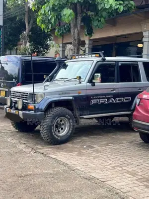 Toyota Prado 1988 SUV (Used)