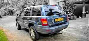 Jeep Grand Cherokee Lerado 2004 SUV (Used)