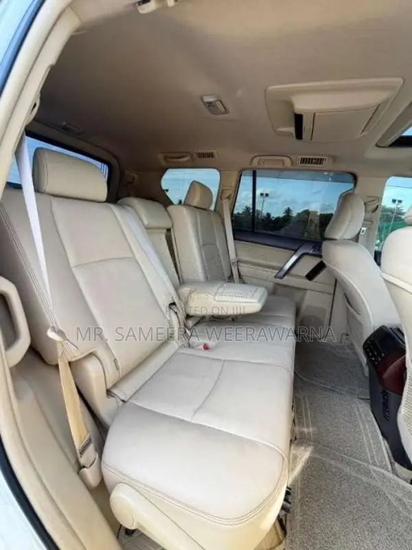 Toyota Land Cruiser PRADO 150 LC5 2014 SUV (Used)