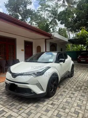Toyota CHR 2019 SUV (Used)