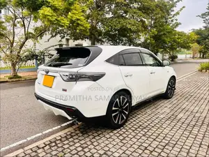 Toyota Harrier GS 2015 SUV (Used)