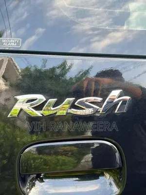 Toyota Rush 2013 SUV (Used)