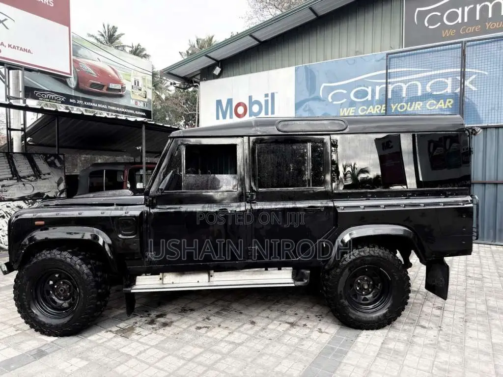 Land-Rover Defender 1979 SUV (Used)