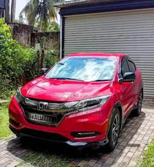 Honda VEZEL RS SENSING 2017 SUV (Used)