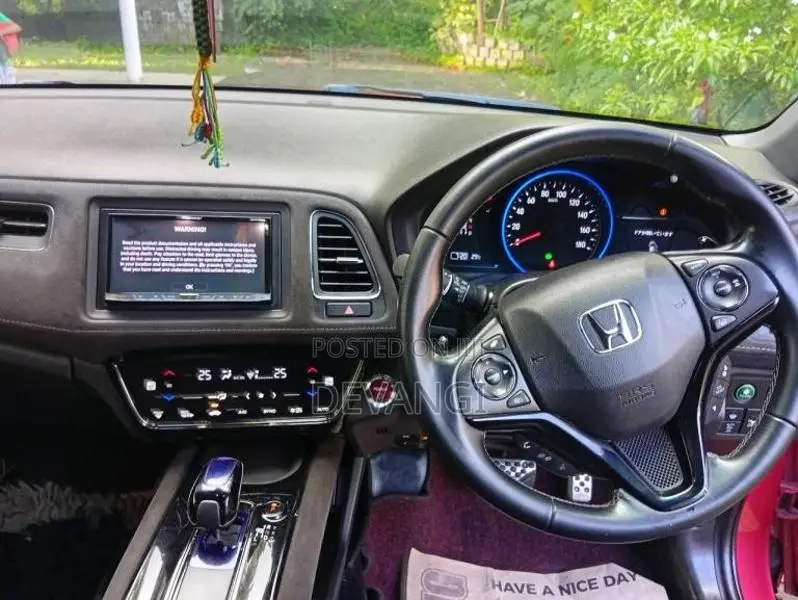 Honda VEZEL RS SENSING 2017 SUV (Used)
