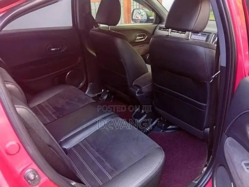 Honda VEZEL RS SENSING 2017 SUV (Used)