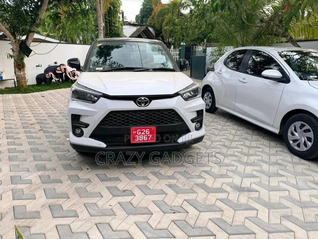 Toyota Raize Hybrid 2026 SUV Brand New
