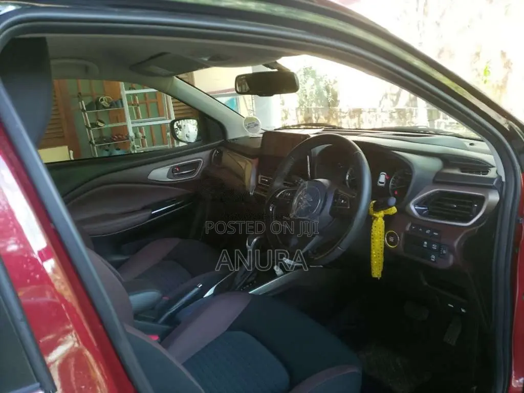 Suzuki Fronx 2025 SUV (Used)