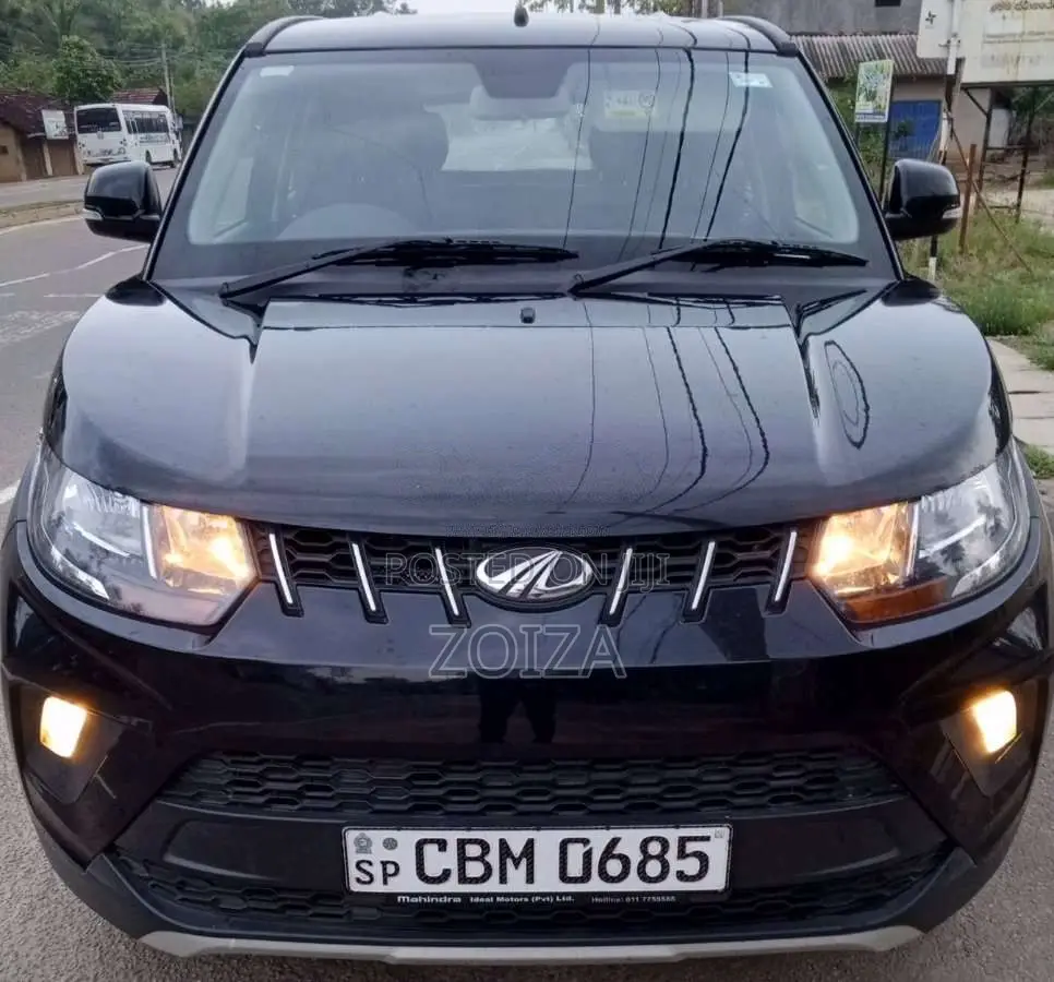 Mahindra Kuv 100 2022 SUV (Used)